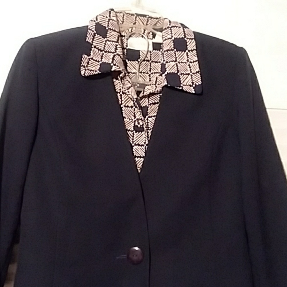 Liz Baker Essentials Pant Suit